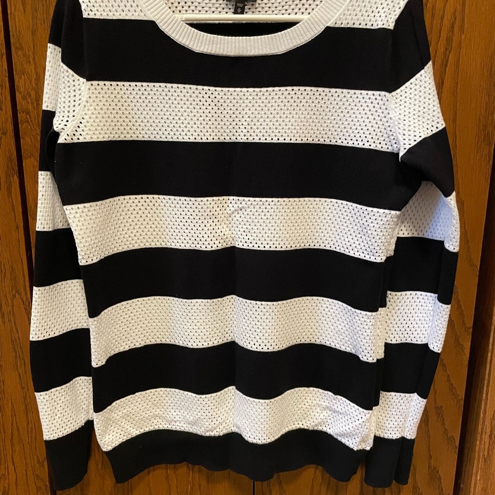 Express Black and White Crew Neck Sweater